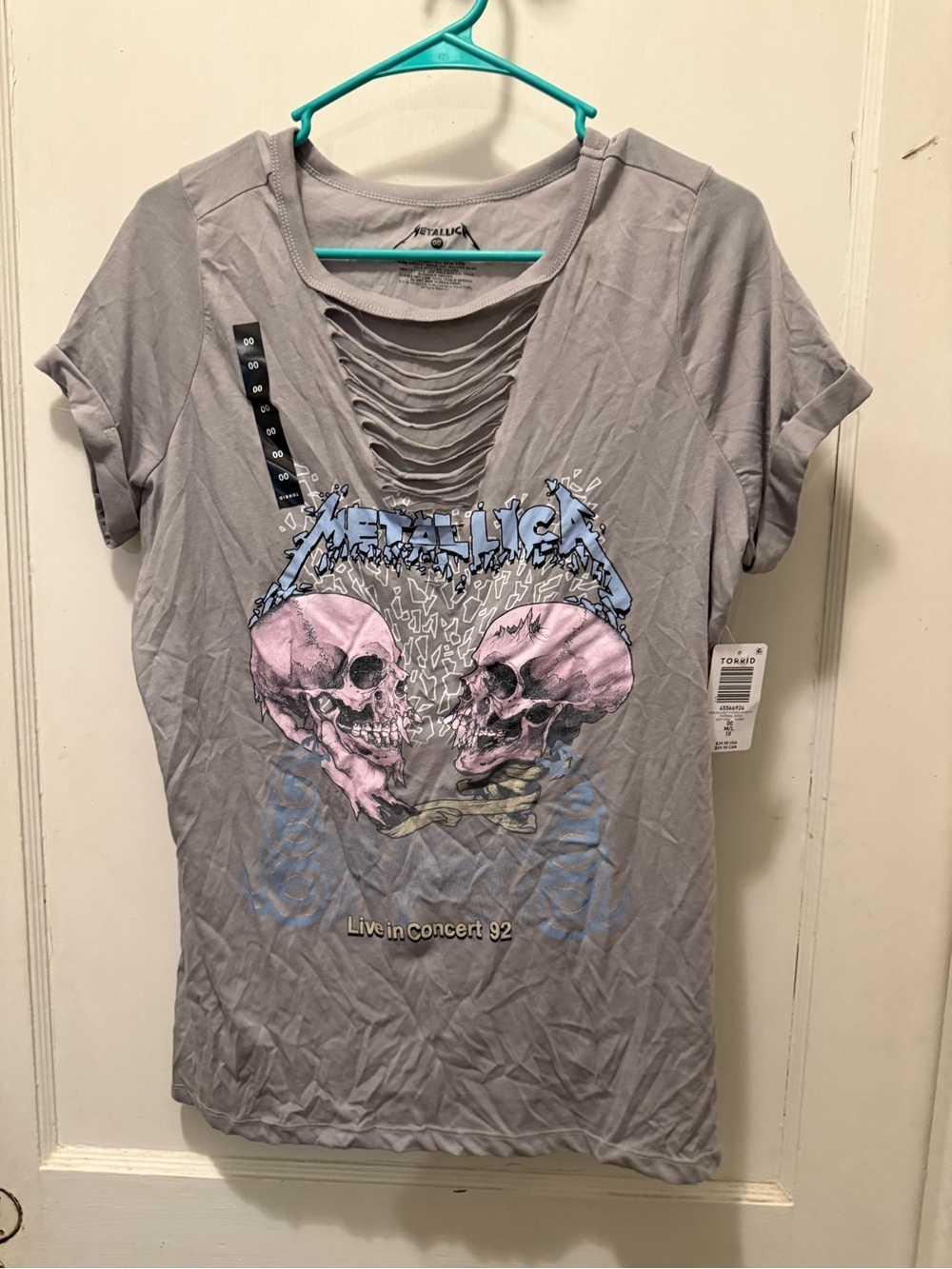 torrid Gray Short Sleeve Graphic Tee with Pink Skull Design